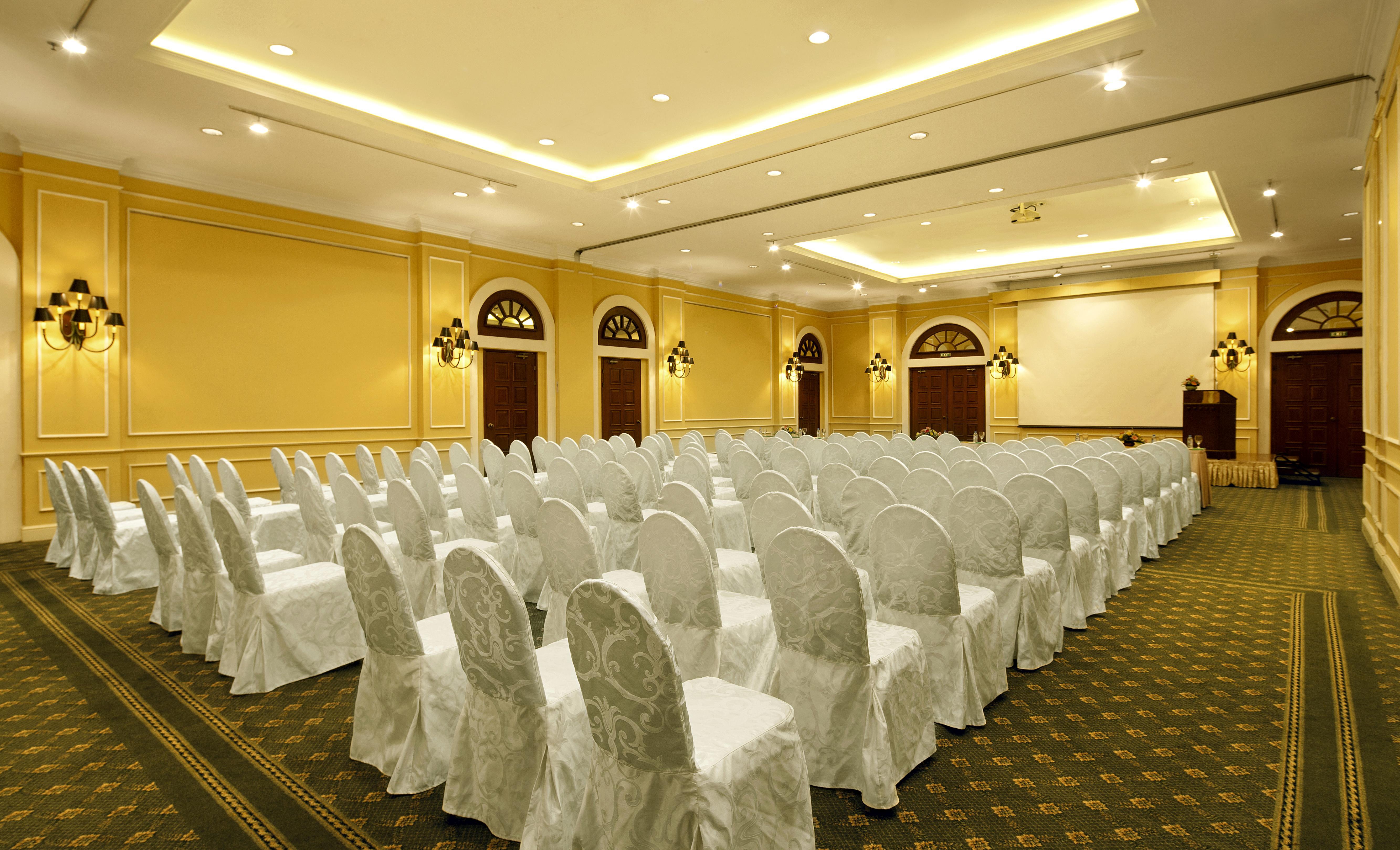 Avani Hai Phong Harbour View Hotel מראה חיצוני תמונה