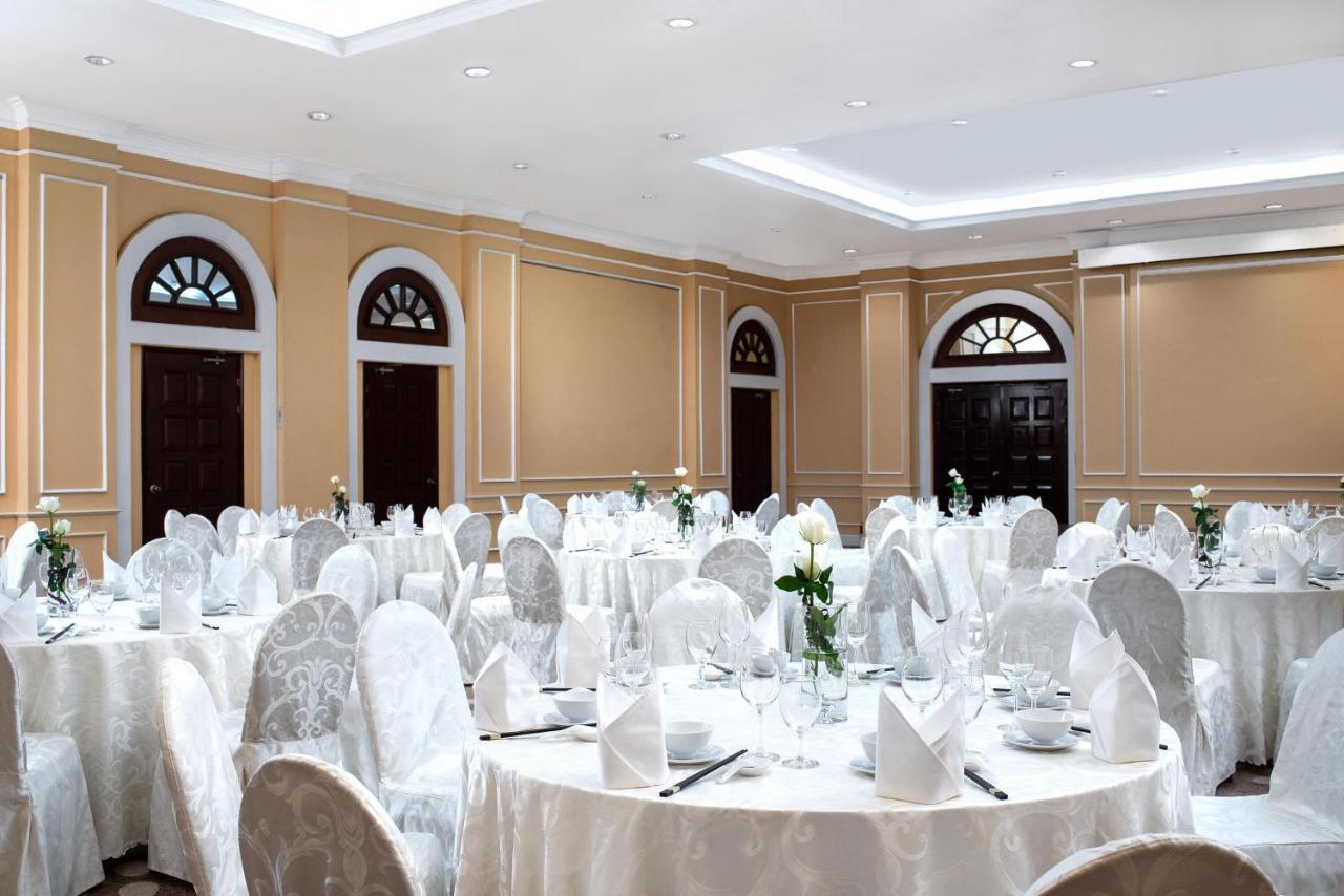 Avani Hai Phong Harbour View Hotel מראה חיצוני תמונה