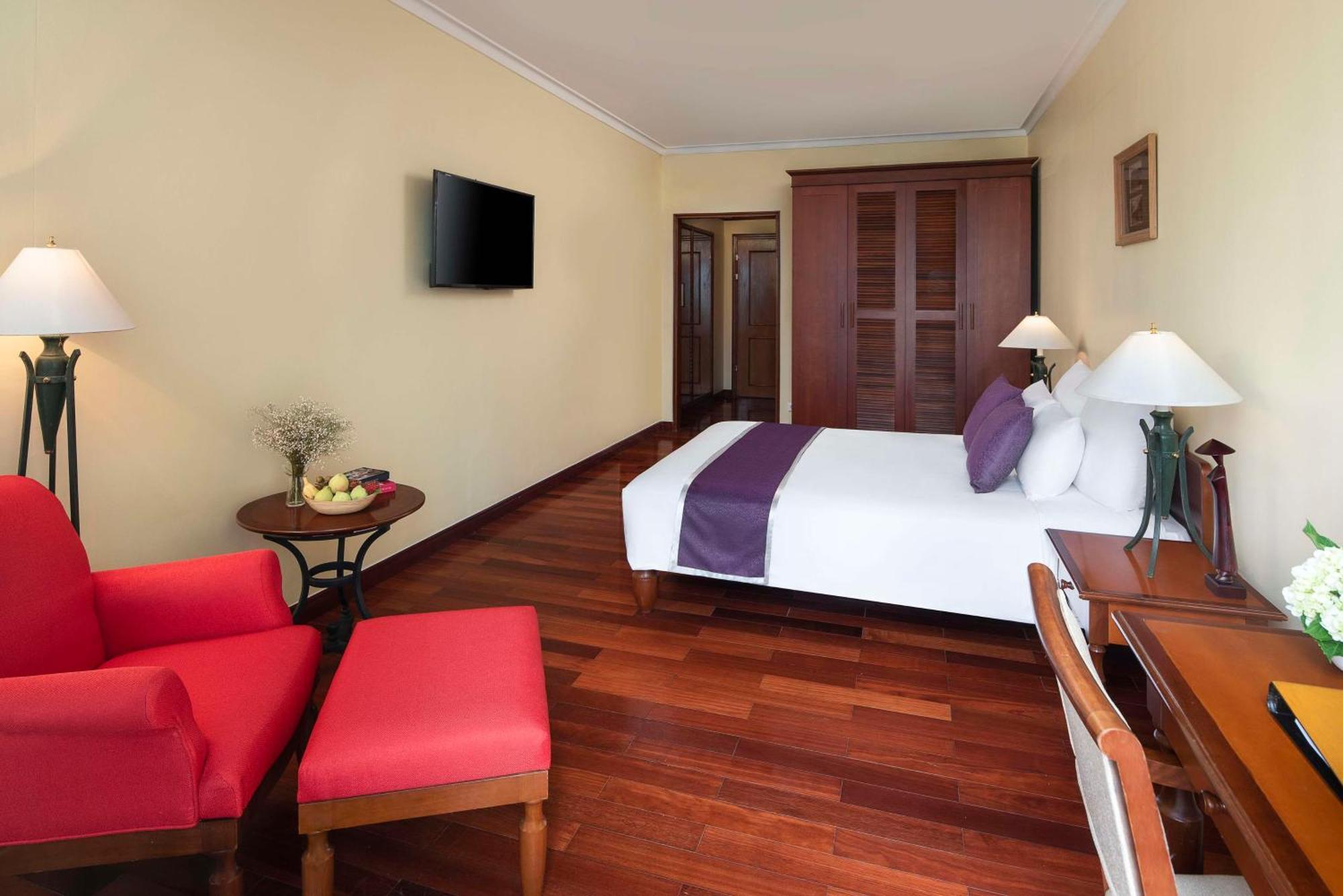 Avani Hai Phong Harbour View Hotel מראה חיצוני תמונה